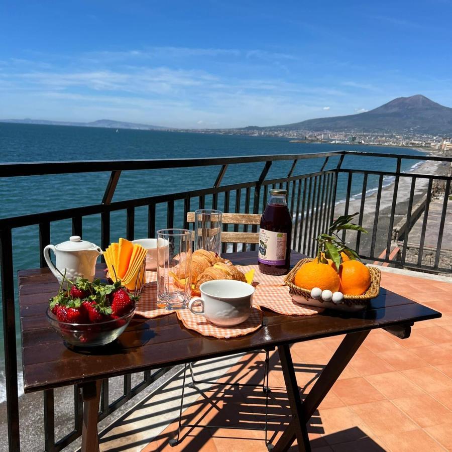 Vip Sul Mare Acomodação com café da manhã Castellammare di Stabia Exterior foto