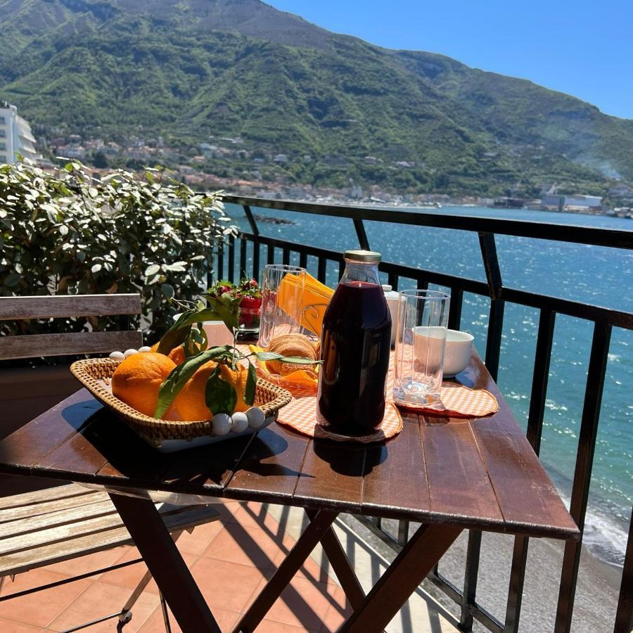 Vip Sul Mare Acomodação com café da manhã Castellammare di Stabia Exterior foto
